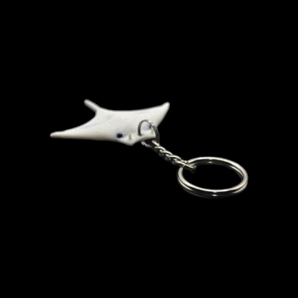 White Manta Ray Towel Animal Keychain Cruise Souvenir Ocean Theme Beach Accessory Sea Decoration