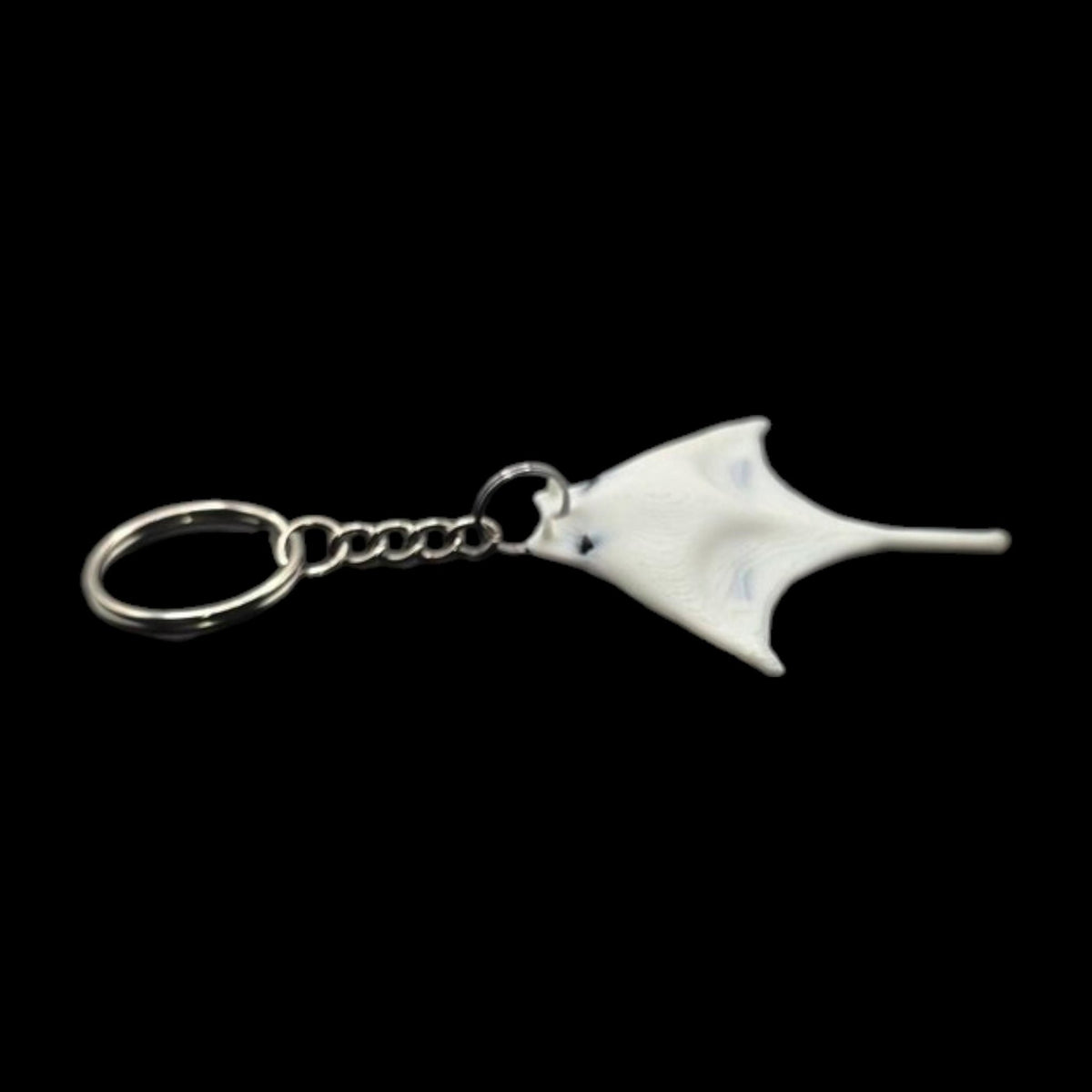 Manta Ray White Towel Animal Keychain Cruise Souvenir Ocean Theme Beach Accessory Sea Decoration - JM Designs