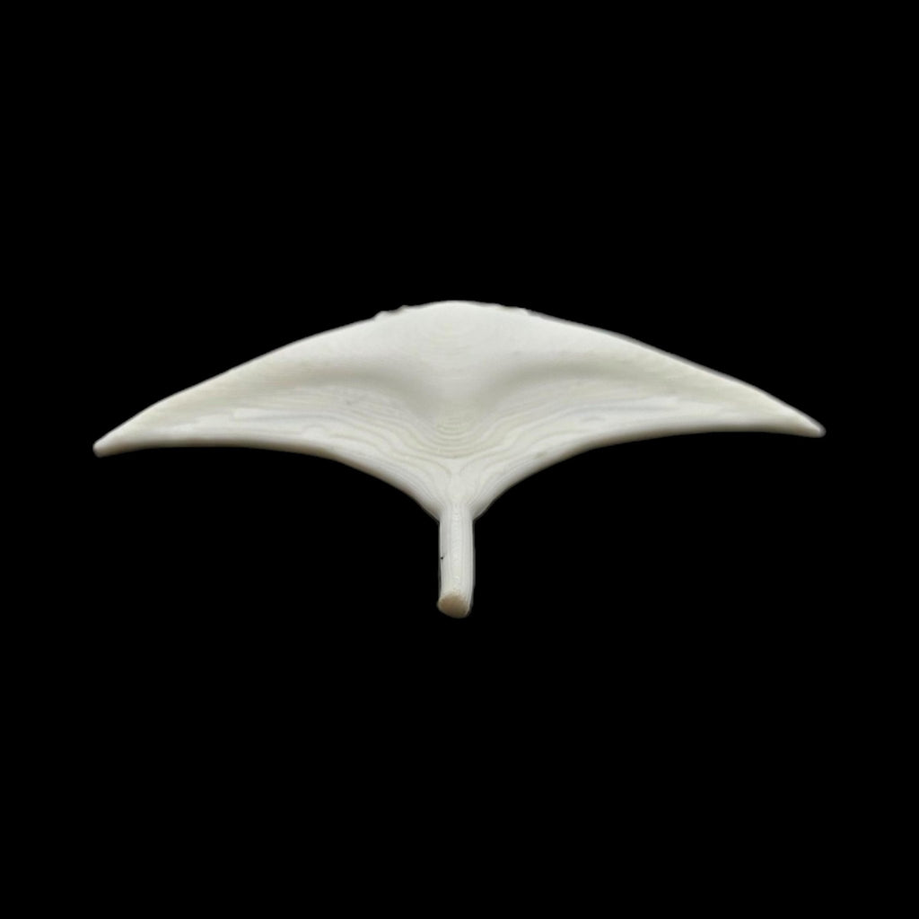 White Manta Ray Towel Animal Keychain Cruise Souvenir Ocean Theme Beach Accessory Sea Decoration - JM Designs